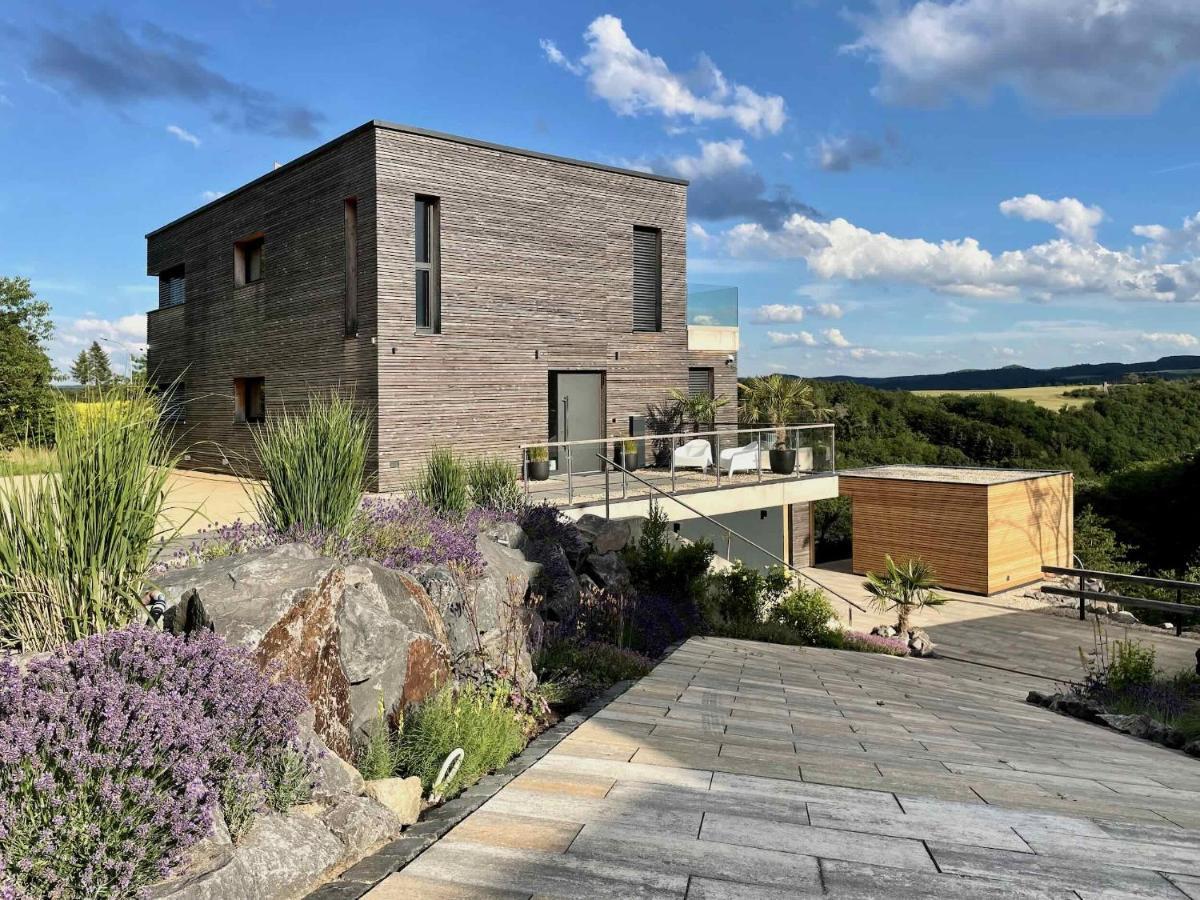 Luxapart Eifel Mit Privater Sauna Harscheid Exterior photo
