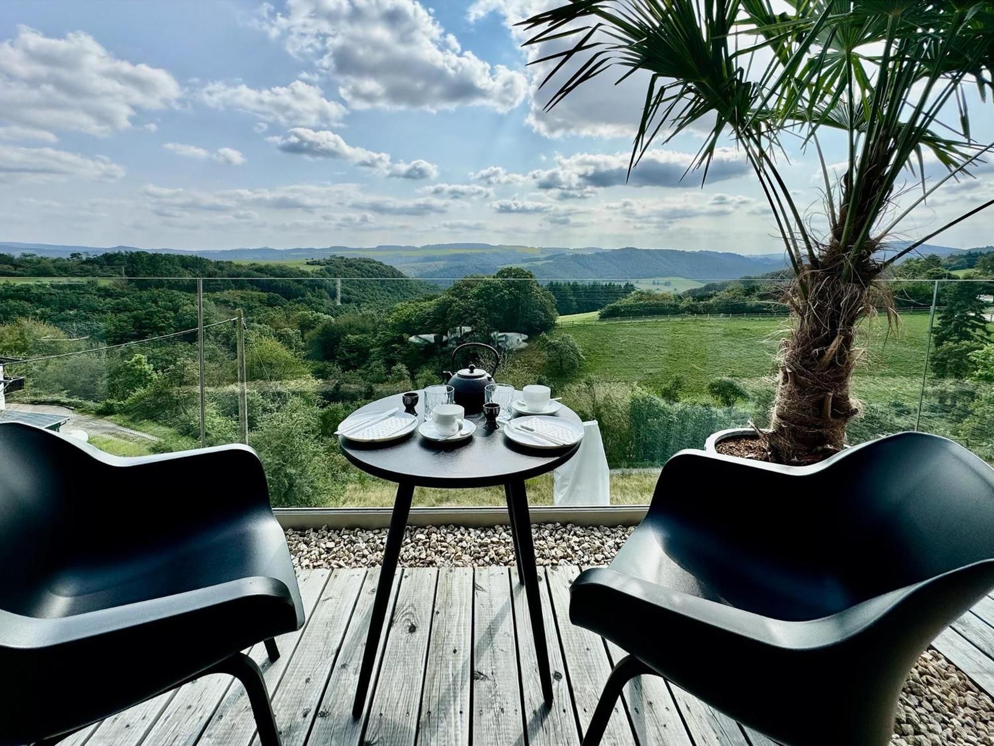 Luxapart Eifel Mit Privater Sauna Harscheid Exterior photo